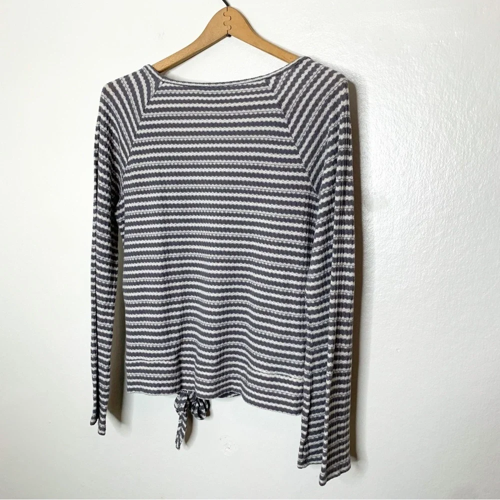 Lucky Brand Waffle Knit‎ Grey Stripe Tie Front Sweater Small S